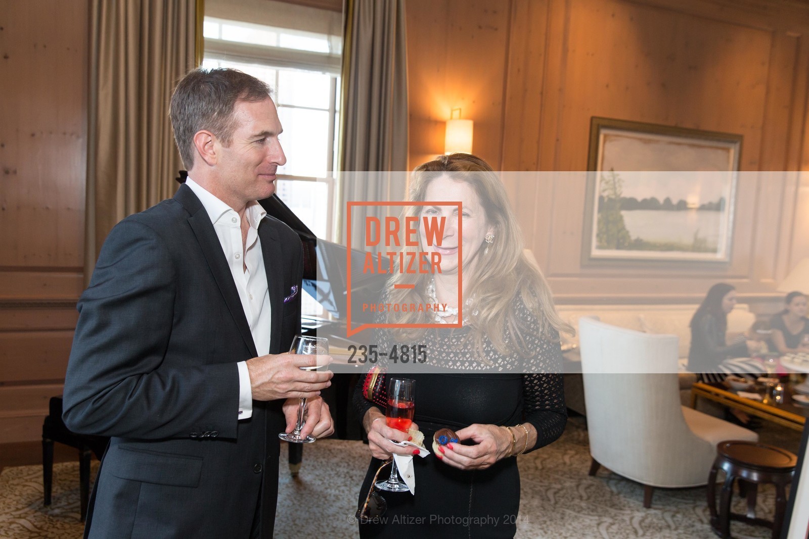 David Erb, Patricia Ferrin Loucks, WENDER WEIS FOUNDATION FOR CHILDREN's 20th Anniversary Party, US, September 8th, 2014, Photo #235-4815 David Erb, Patricia Ferrin Loucks, Photo #235-4815