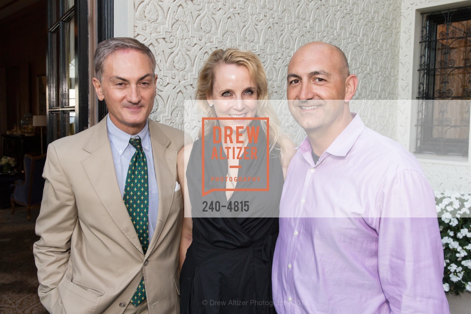 Christopher Zuber, Elizabeth Mitchell, Alfonso Veggetti, WENDER WEIS FOUNDATION FOR CHILDREN's 20th Anniversary Party, US, September 8th, 2014, Photo #240-4815 Christopher Zuber, Elizabeth Mitchell, Alfonso Veggetti, Photo #240-4815