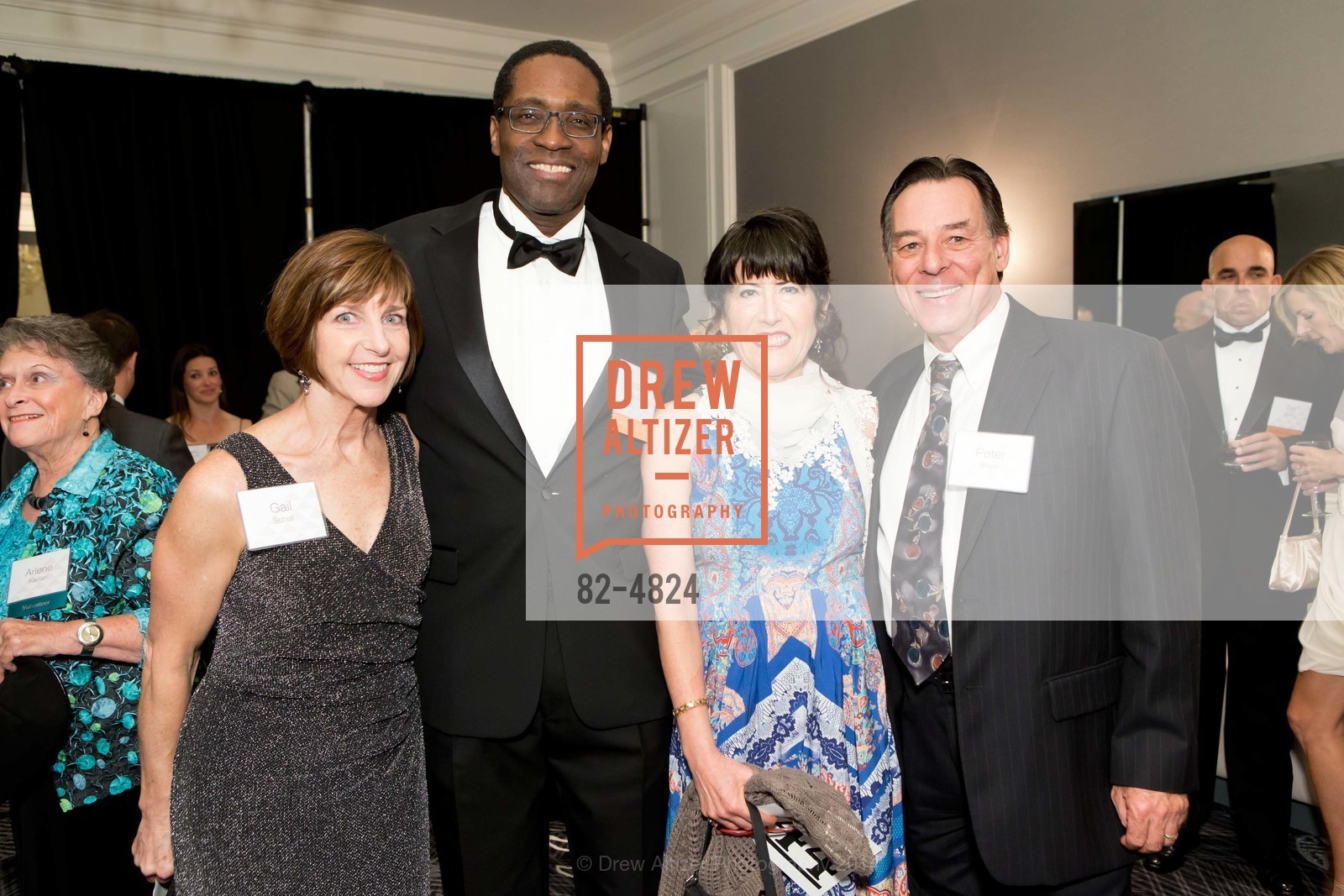 Gail Schell, George Schell, Peter Shaw, ReSURGE INTERNATIONAL 2014 Transformations Gala, US, October 19th, 2014, Photo #82-4824 Gail Schell, George Schell, Peter Shaw, Photo #82-4824