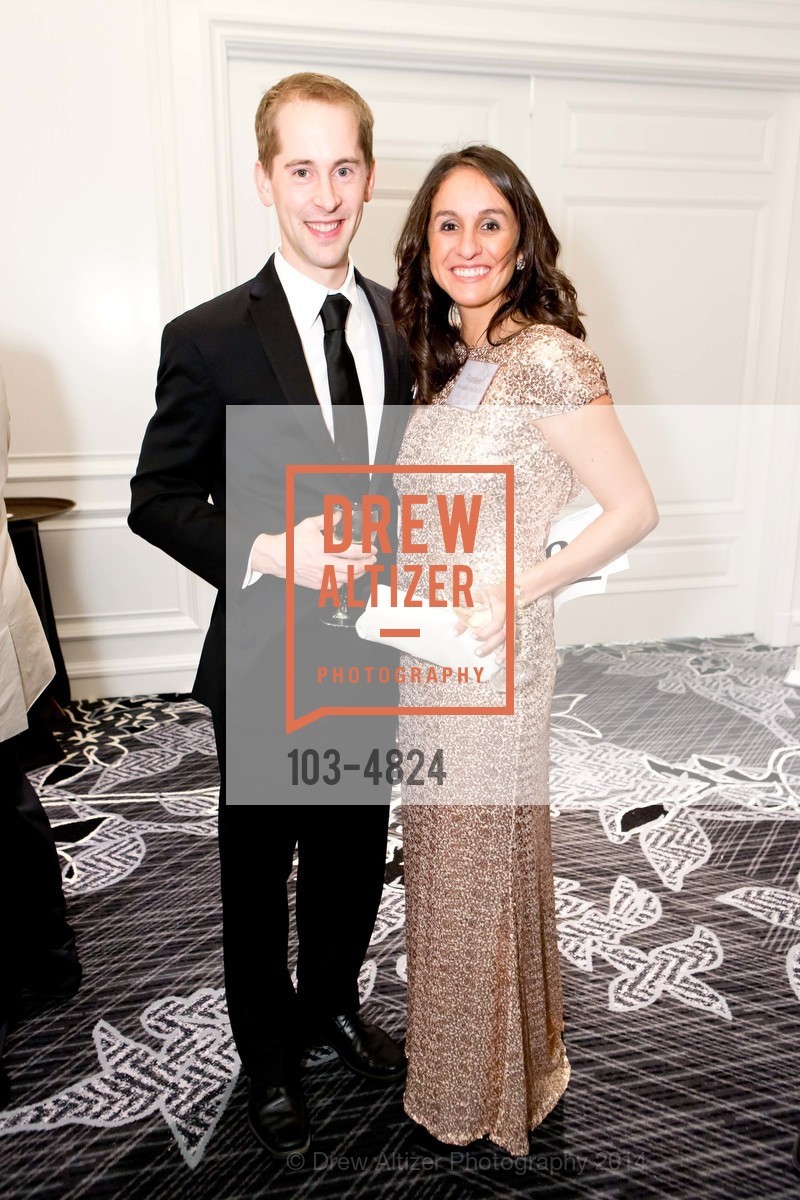 John Paro, Renee Rodriguez Paro, ReSURGE INTERNATIONAL 2014 Transformations Gala, US, October 19th, 2014, Photo #103-4824 John Paro, Renee Rodriguez Paro, Photo #103-4824