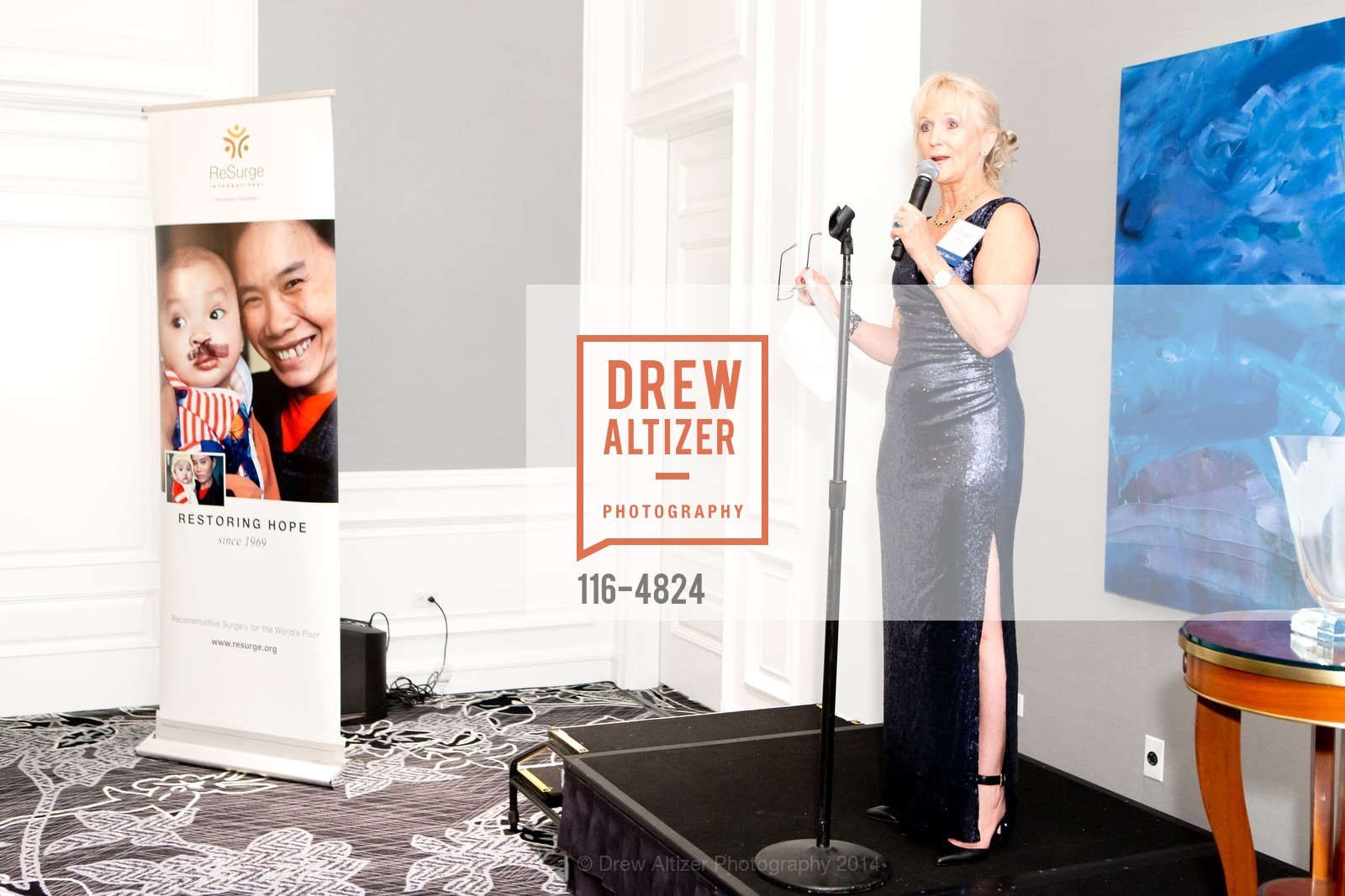 Susan Hayes, ReSURGE INTERNATIONAL 2014 Transformations Gala, US, October 19th, 2014, Photo #116-4824 Susan Hayes, Photo #116-4824
