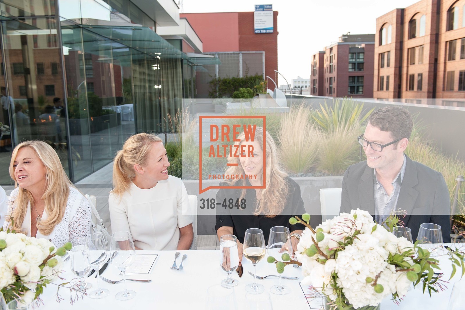 Julia Hartz, Julia Stedman, Jeff Michels, VOGUE Dinner at THE BATTERY, US, July 21st, 2014, Photo #318-4848 Julia Hartz, Julia Stedman, Jeff Michels, Photo #318-4848
