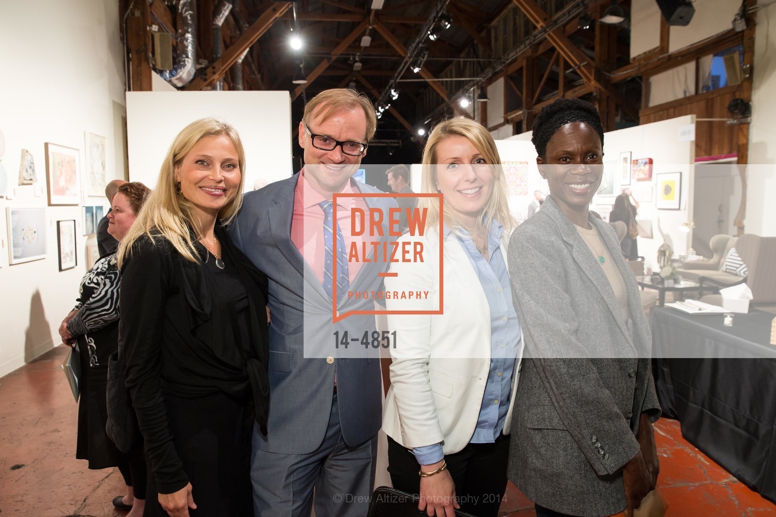 Casper Schuebbe, Kira Lyons, Lola Olazunjoye, Photo #14-4851