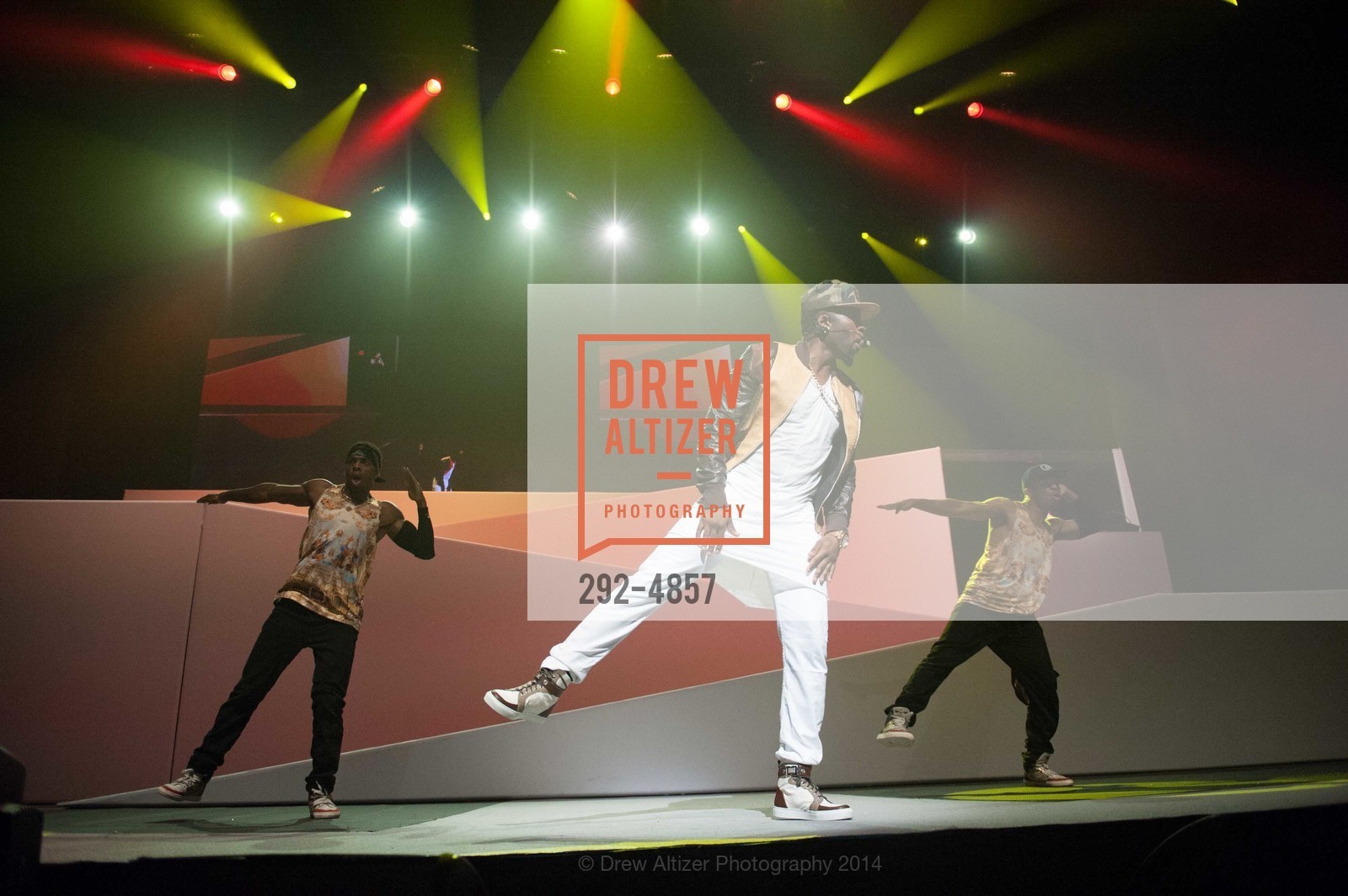 Performance By Jason Derulo, MACY'S PASSPORT Glamorama 2014, Golden Gate Theater. 1 Taylor Street, September 12th, 2014, Photo #292-4857 Performance By Jason Derulo, Photo #292-4857