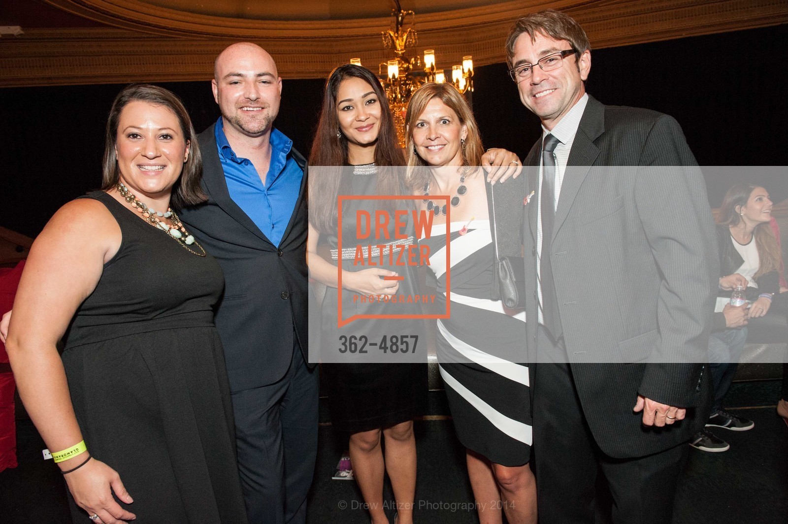 Olga Brezow, James O'Connor, Palladi Brua, Jenny Wilkie, Rob Lisch, MACY'S PASSPORT Glamorama 2014, Golden Gate Theater. 1 Taylor Street, September 12th, 2014, Photo #362-4857 Olga Brezow, James O'Connor, Palladi Brua, Jenny Wilkie, Rob Lisch, Photo #362-4857
