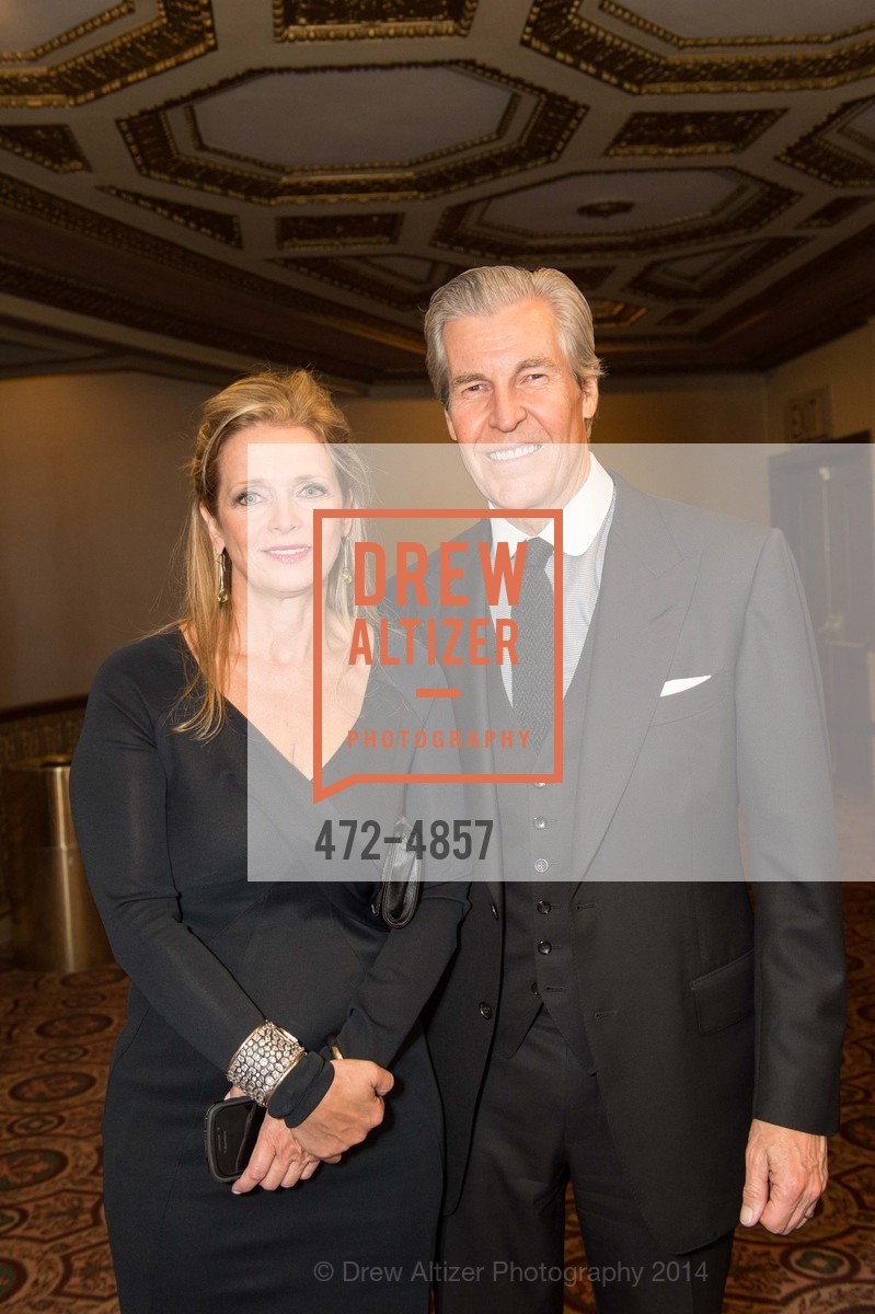 Martine Reardon, Terry Lundgren, Photo #472-4857