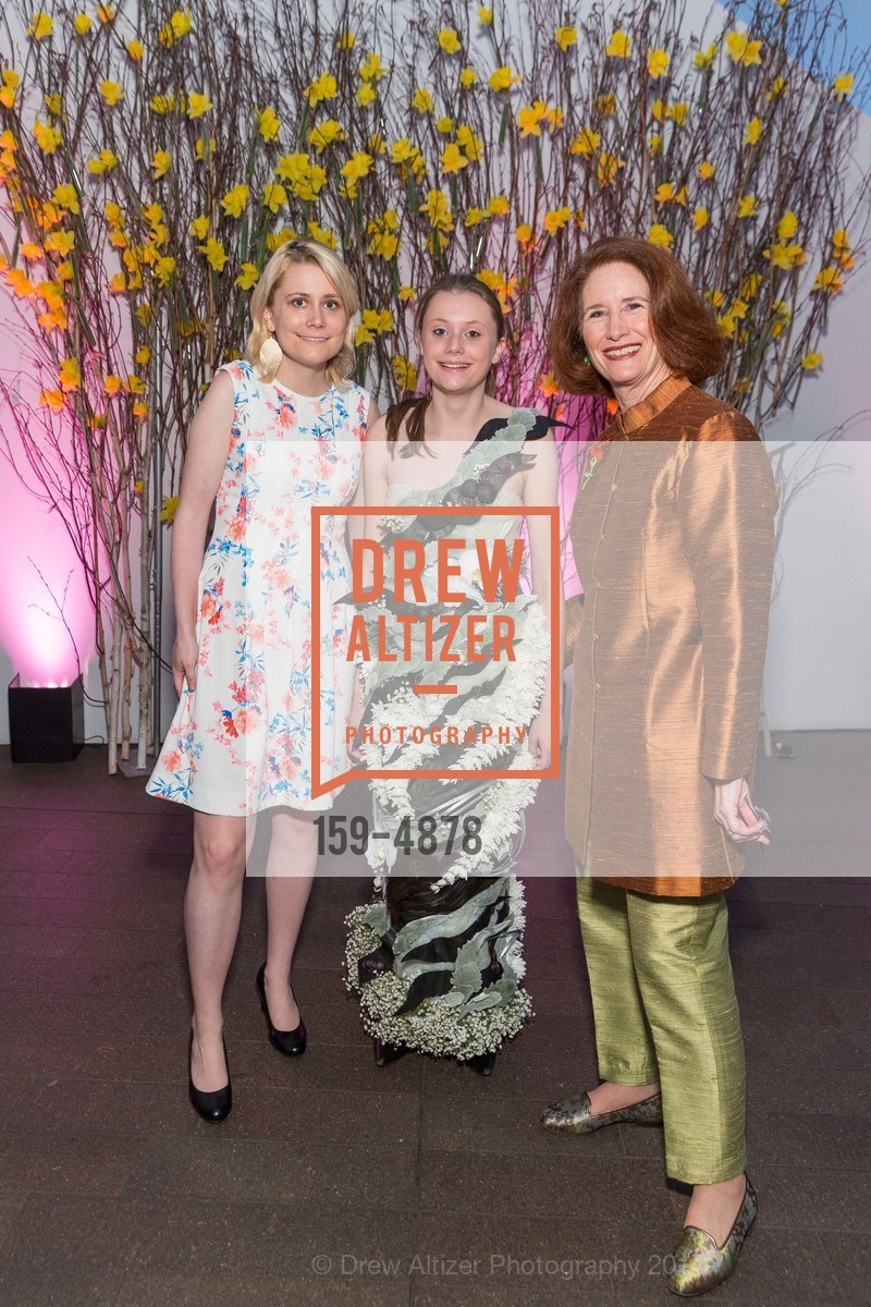 Ariel Ermatinger, Rachel Ermatinger, Cynthia Woods, BOUQUETS TO ART Opening Night Gala, US, March 17th, 2014, Photo #159-4878 Ariel Ermatinger, Rachel Ermatinger, Cynthia Woods, Photo #159-4878