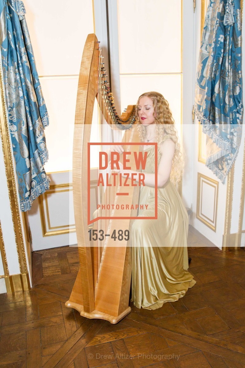 Performer, The Salon Doré from the Hôtel de La Trémoille Private Dinner, US. The Battery, April 1st, 2014,Drew Altizer, Drew Altizer Photography, full-service agency, private events, San Francisco photographer, photographer california