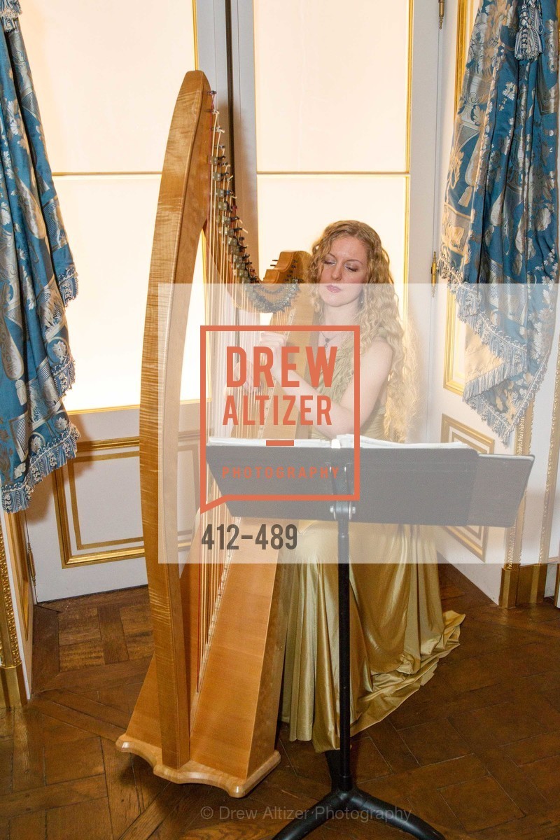 Performer, The Salon Doré from the Hôtel de La Trémoille Private Dinner, US. The Battery, April 1st, 2014,Drew Altizer, Drew Altizer Photography, full-service agency, private events, San Francisco photographer, photographer california