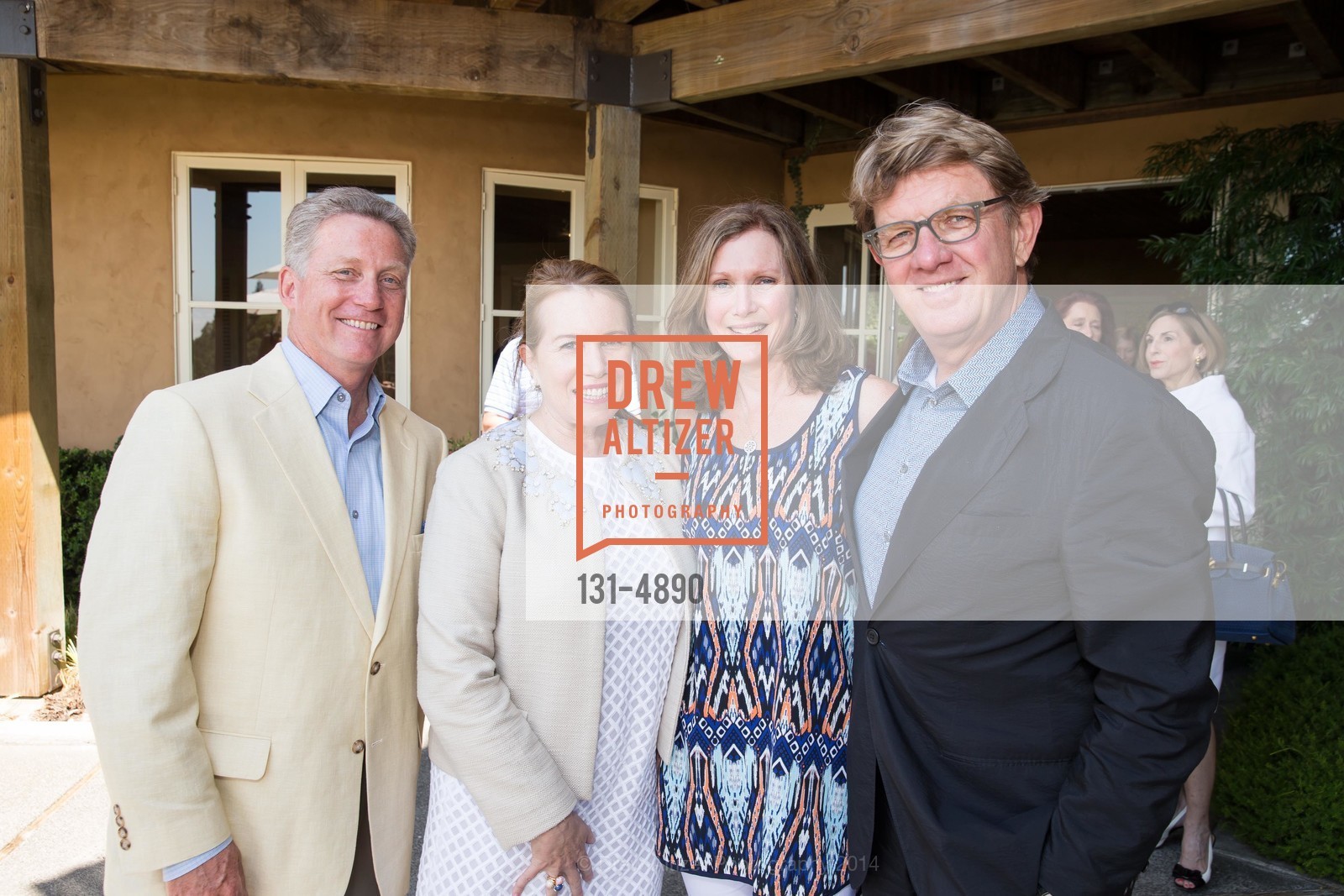 Tom Carroll, Heidi Gerber, Jill Sherwood, Patrick Sherwood, FESTIVAL DEL SOLE Tiffany & Co Shades of Brilliance Luncheon at AUBERGE DU SOLIEL, US, July 18th, 2014, Photo #131-4890 Tom Carroll, Heidi Gerber, Jill Sherwood, Patrick Sherwood, Photo #131-4890