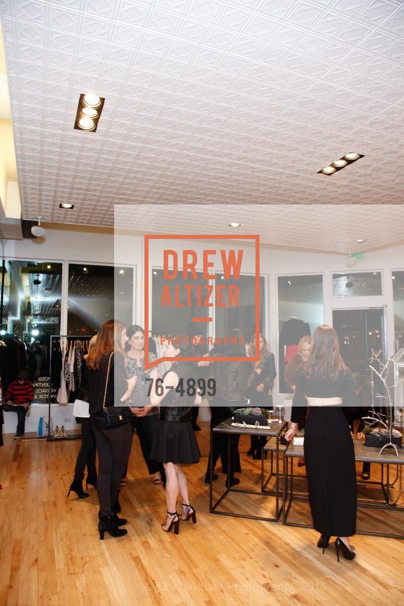 Atmosphere, RONA PFEIFFER Trunkshow, US, February 11th, 2014, Photo #76-4899 Atmosphere, Photo #76-4899