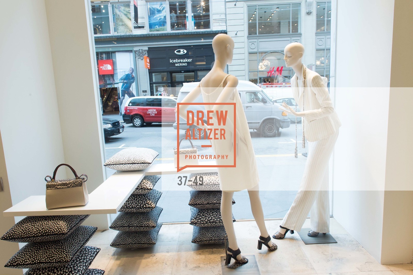 Atmosphere, Luncheon Hosted by Max Mara, Max Mara. 175 Post St, San Francisco, CA 94108, April 21st, 2015,Drew Altizer, Drew Altizer Photography, full-service agency, private events, San Francisco photographer, photographer california