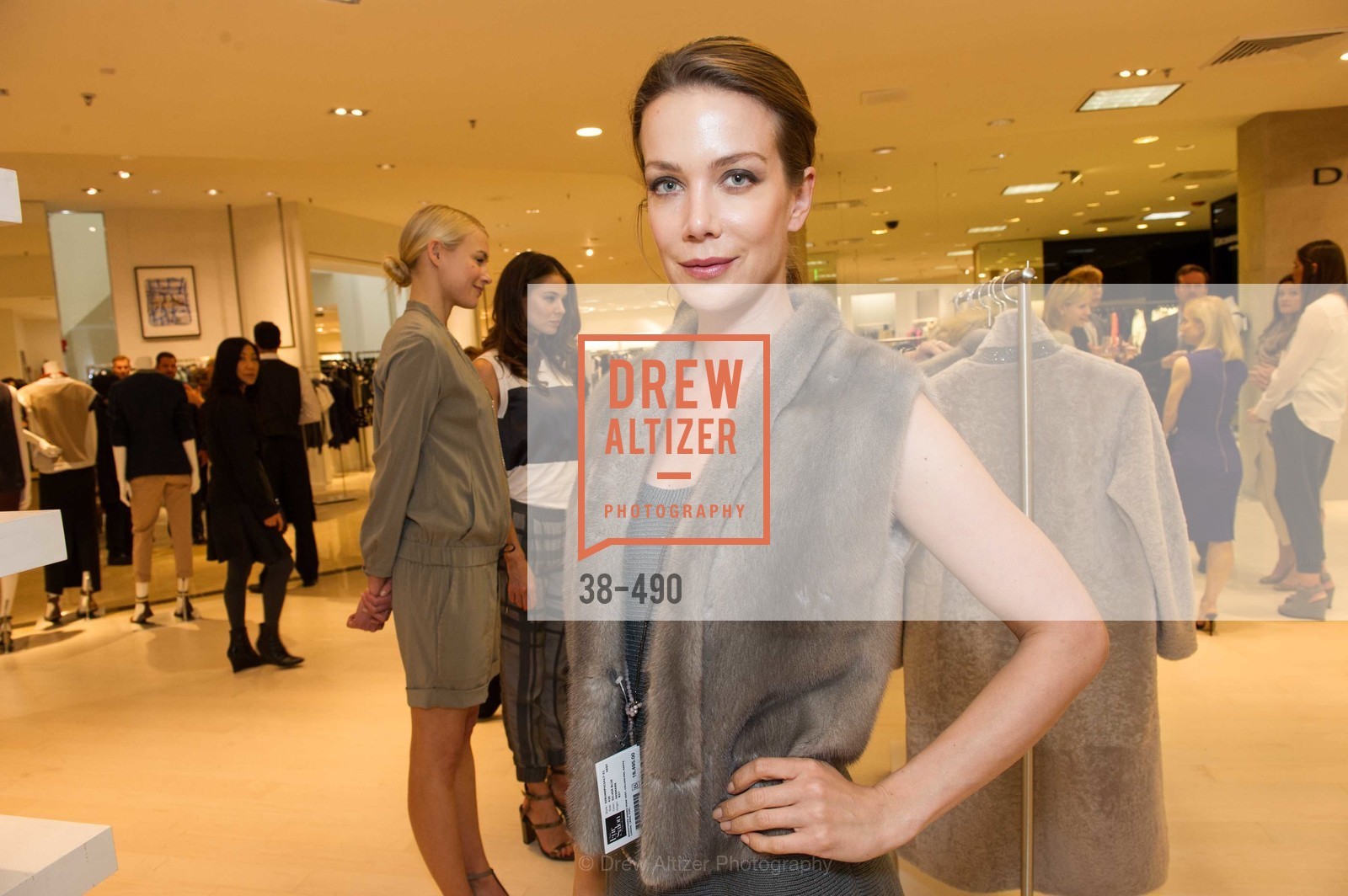 Rachel Sitz, Nancy Kukacka Hosts Brunello Cucinelli at SAKS FIFTH AVENUE Benefitting New Door Ventures, US. The Battery, April 2nd, 2014,Drew Altizer, Drew Altizer Photography, full-service event agency, private events, San Francisco photographer, photographer California