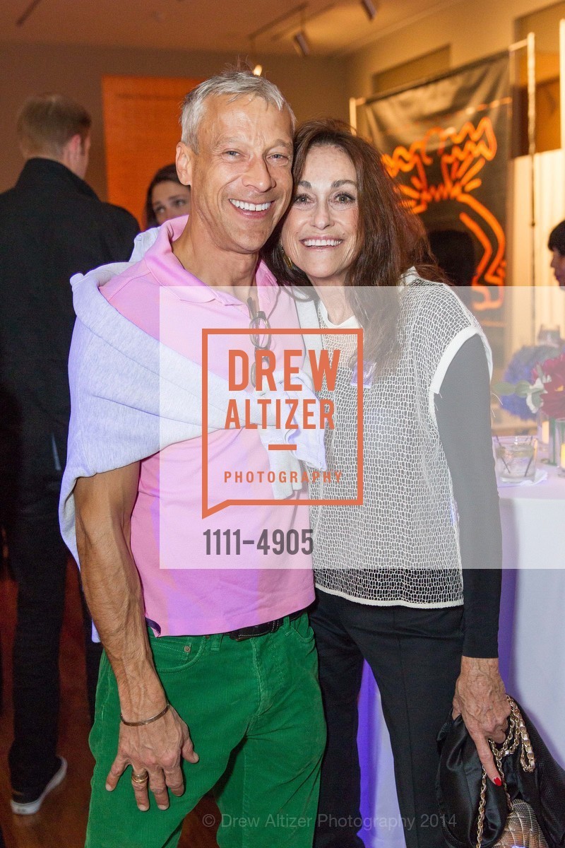 Kurt Wootton, Magy Littlejohn, Keith Haring: The Political Line Opening Reception at the deYOUNG MUSEUM, US, November 5th, 2014, Photo #1111-4905 Kurt Wootton, Magy Littlejohn, Photo #1111-4905