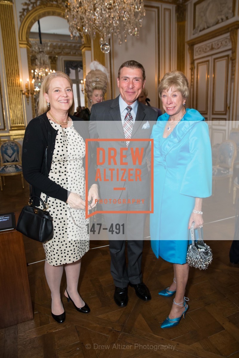 Ruth Timbrell, Robert Beadle, Maria Pitcairn, The Salon Doré from the Hôtel de La Trémoille Donor Opening, US. Legion of Honor, Photo #147-491 Ruth Timbrell, Robert Beadle, Maria Pitcairn, Photo #147-491