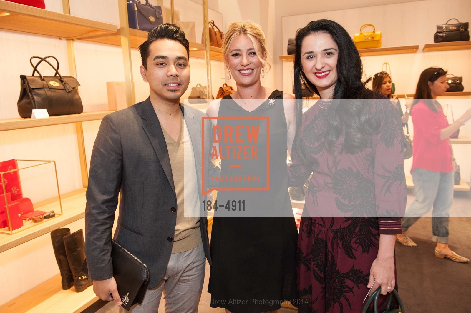 Jeremy Reyes, Kelley Roberts, Izabela Miric, MULBERRY VALLEY FAIR Opening with Kelley Roberts and the Lucile Packard Children's Hospital, US, March 18th, 2014, Photo #184-4911 Jeremy Reyes, Kelley Roberts, Izabela Miric, Photo #184-4911