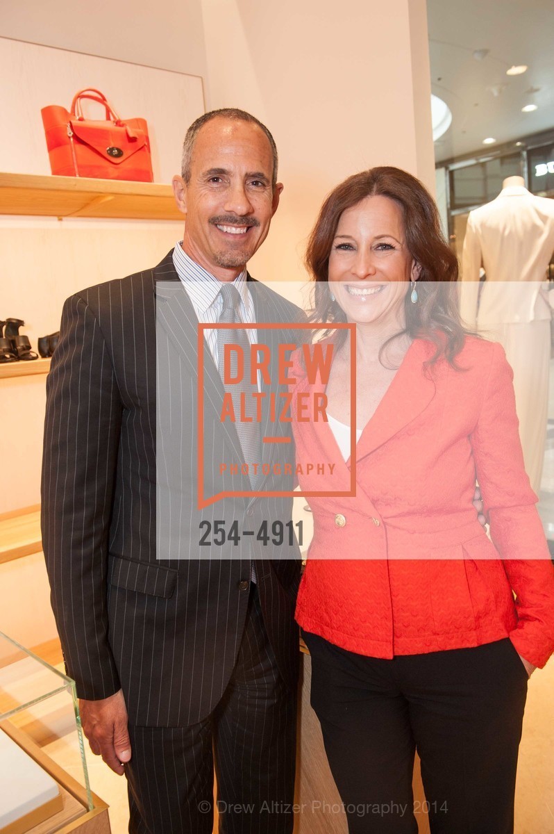 Carl Barbato, Caran Sealey, MULBERRY VALLEY FAIR Opening with Kelley Roberts and the Lucile Packard Children's Hospital, US, March 18th, 2014, Photo #254-4911 Carl Barbato, Caran Sealey, Photo #254-4911