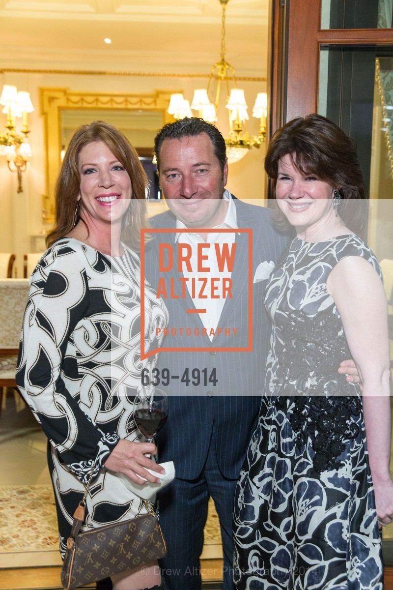 Lisa Walsh, Brendan Walsh, Elaine Mellis, ARTHRITIS FOUNDATION'S Benefactors Reception, US, September 30th, 2014, Photo #639-4914 Lisa Walsh, Brendan Walsh, Elaine Mellis, Photo #639-4914