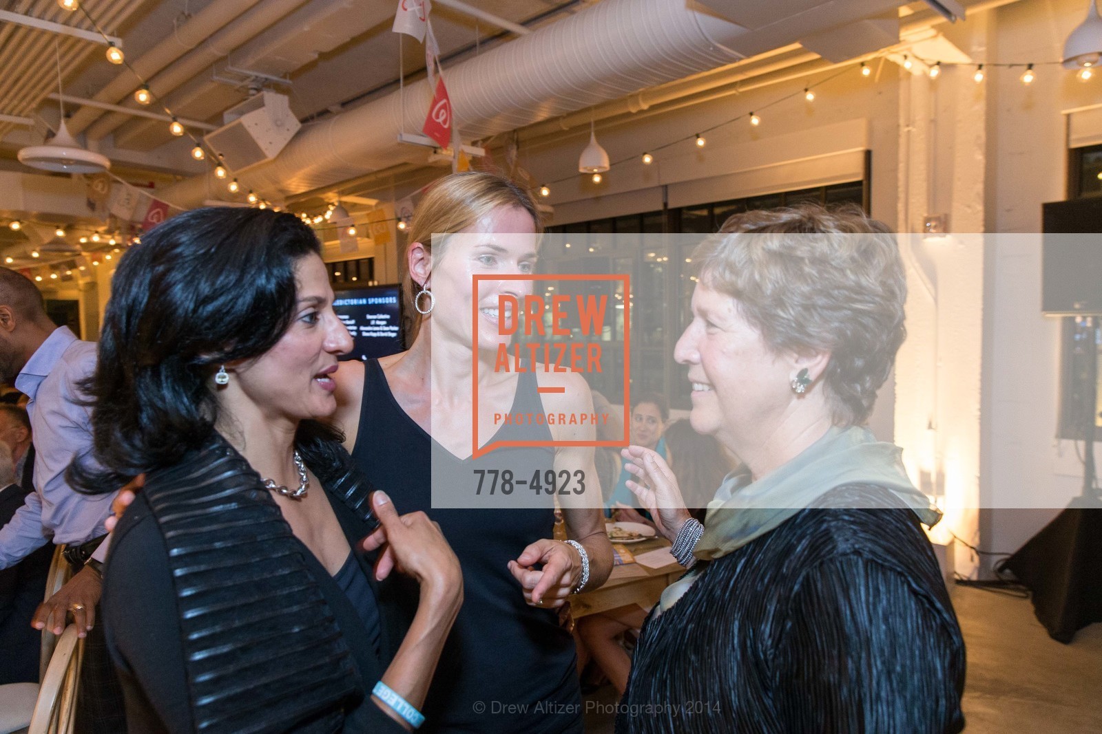 Leela DeSouza, Anke Hebig Prophet, Lynn Feintech, COLLEGE TRACK-old, US, September 13th, 2014, Photo #778-4923 Leela DeSouza, Anke Hebig Prophet, Lynn Feintech, Photo #778-4923