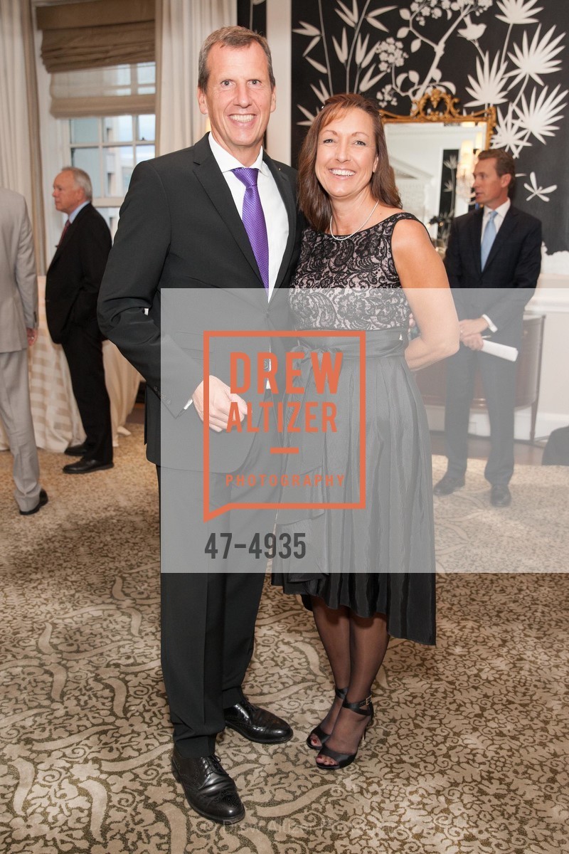 Christoph Wellendorff, Tiffany Boggs, SHREVE & CO. HOSTS WELLENDORFF at the Fairmont, US, October 23rd, 2014, Photo #47-4935 Christoph Wellendorff, Tiffany Boggs, Photo #47-4935