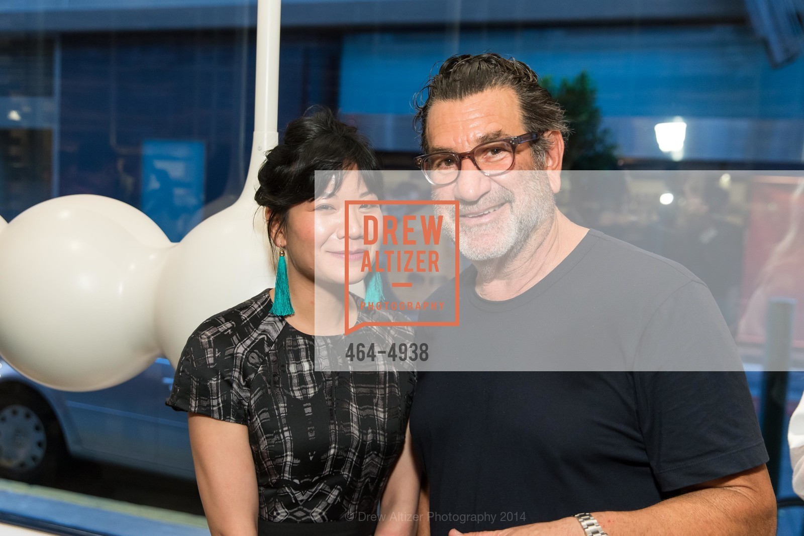Larry Leight, OLIVER PEOPLES San Francisco Store Opening, US, March 14th, 2014, Photo #464-4938 Larry Leight, Photo #464-4938