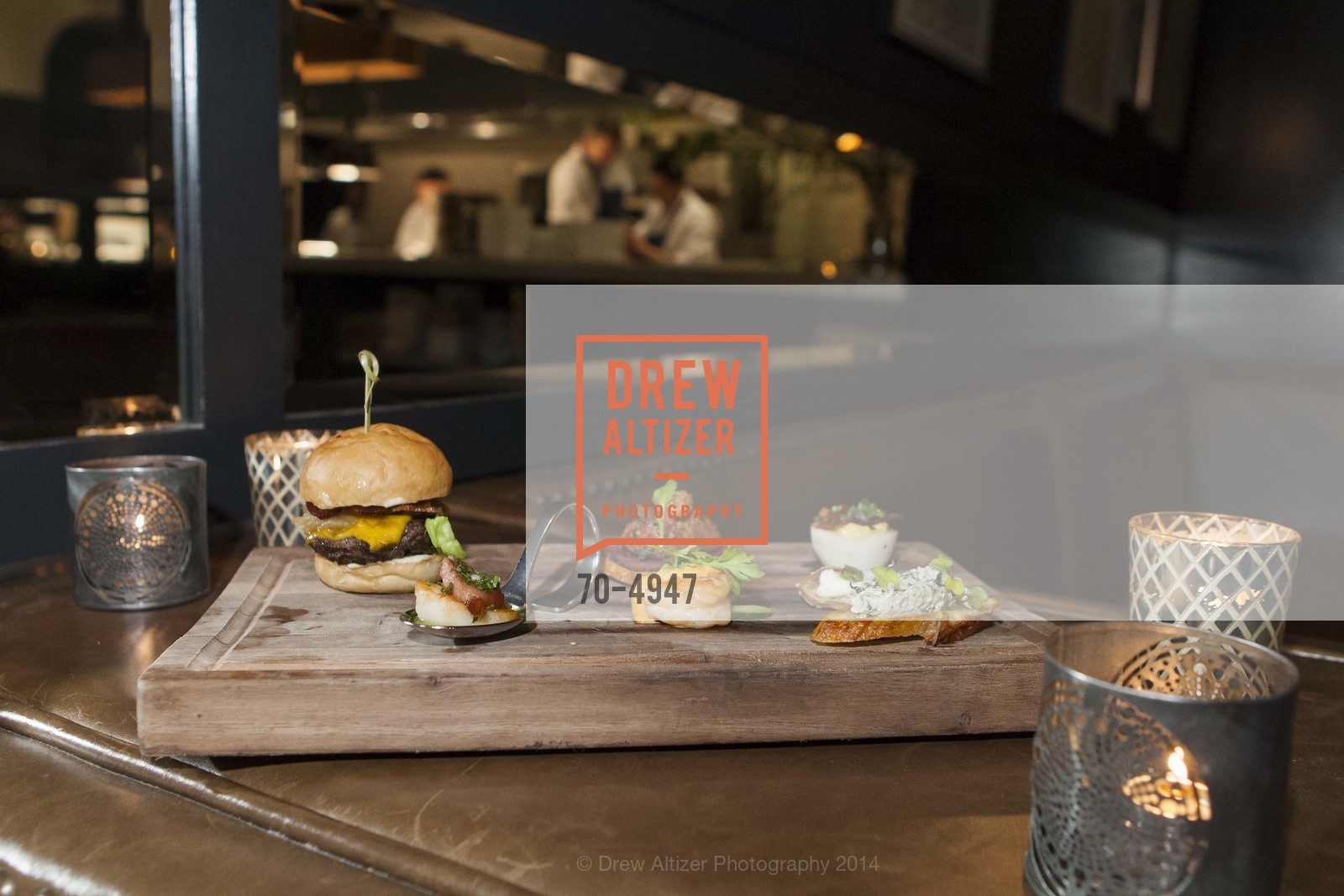 Atmosphere, 140210-EatDrink-reupload, US, February 10th, 2014, Photo #70-4947 Atmosphere, Photo #70-4947