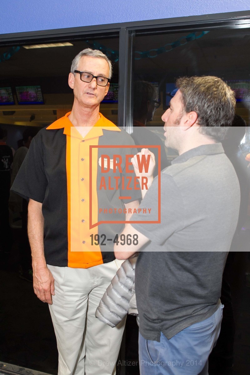 David Whiteside, SCAVULLO DESIGN & WHITESIDE MANAGEMENT Bowling Party, US, December 5th, 2014, Photo #192-4968 David Whiteside, Photo #192-4968