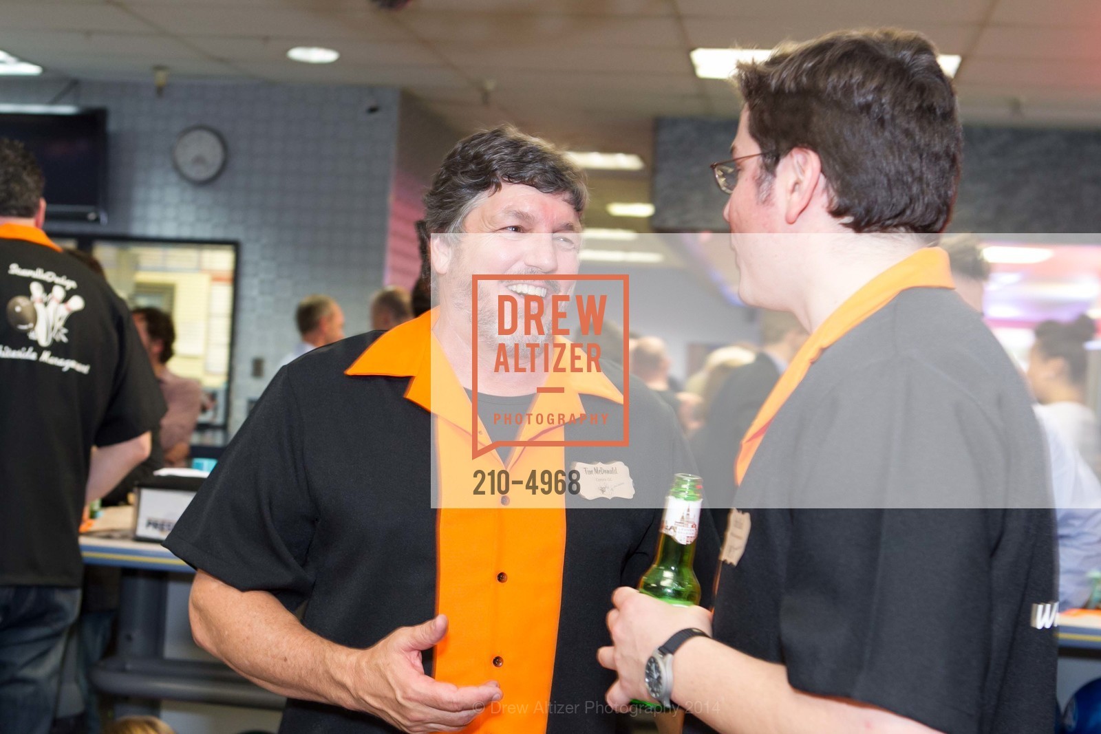 Tim McDonald, SCAVULLO DESIGN & WHITESIDE MANAGEMENT Bowling Party, US, December 5th, 2014, Photo #210-4968 Tim McDonald, Photo #210-4968