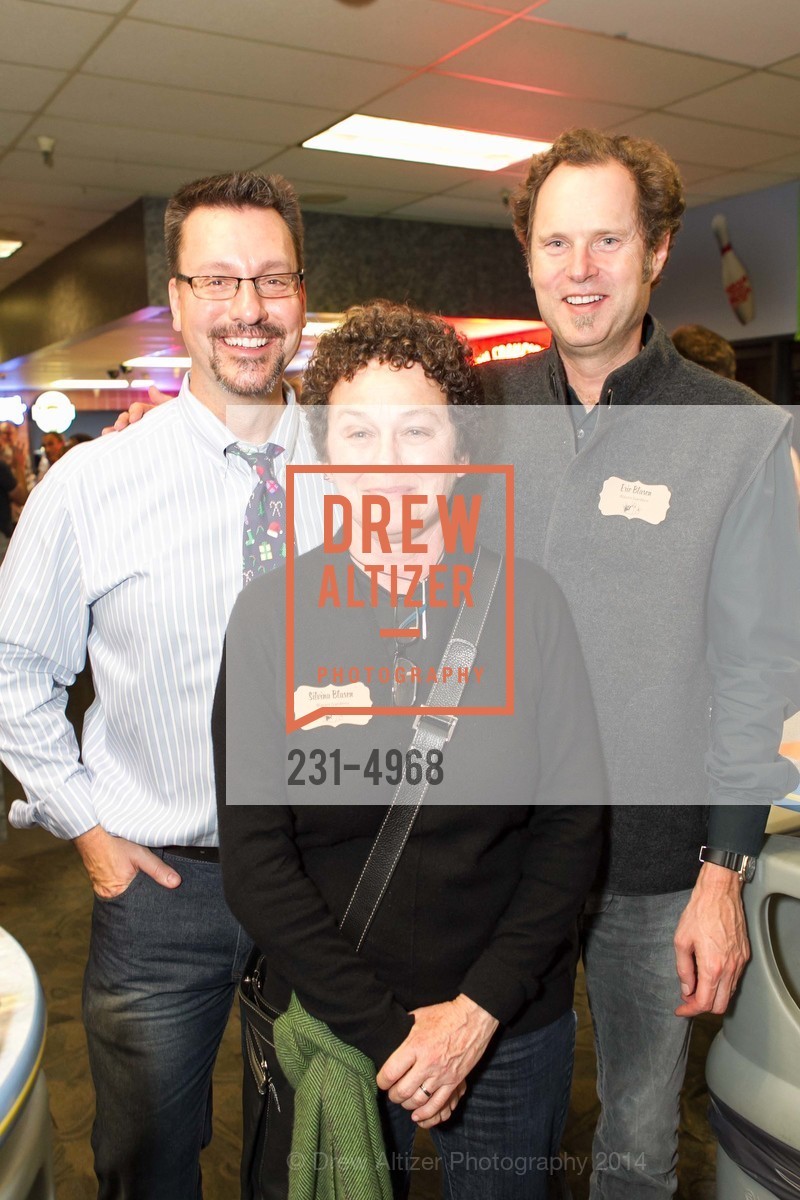 Silvina Blasen, Eric Blasen, SCAVULLO DESIGN & WHITESIDE MANAGEMENT Bowling Party, US, December 5th, 2014, Photo #231-4968 Silvina Blasen, Eric Blasen, Photo #231-4968