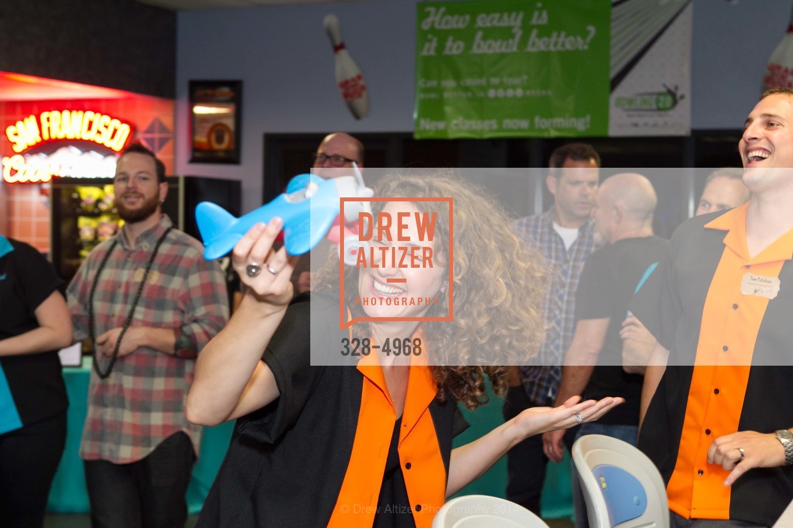 SCAVULLO DESIGN & WHITESIDE MANAGEMENT Bowling Party, US, December 5th, 2014, Photo #328-4968 Photo #328-4968