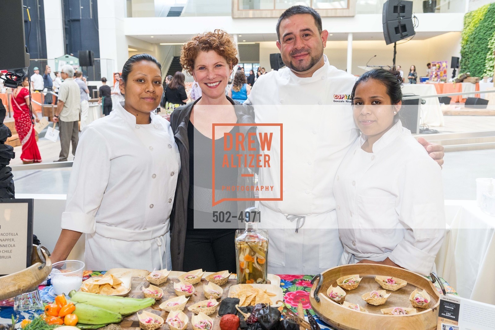 Candy Diaz, Joanne Weir, Gonzalo Rivera, Araceli Diaz, LA COCINA'S 2nd Annual Gala, US, May 12th, 2014, Photo #502-4971 Candy Diaz, Joanne Weir, Gonzalo Rivera, Araceli Diaz, Photo #502-4971