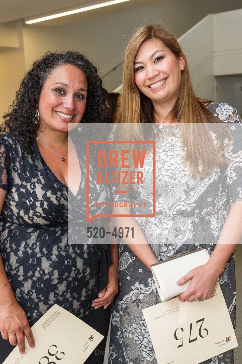 Lisa Callahan, Kelly Zubal, Photo #520-4971