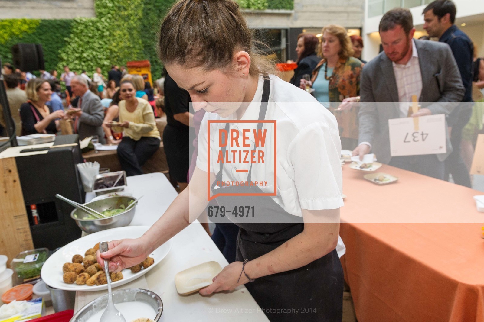 Kenzi Bold, LA COCINA'S 2nd Annual Gala, US, May 12th, 2014, Photo #679-4971 Kenzi Bold, Photo #679-4971