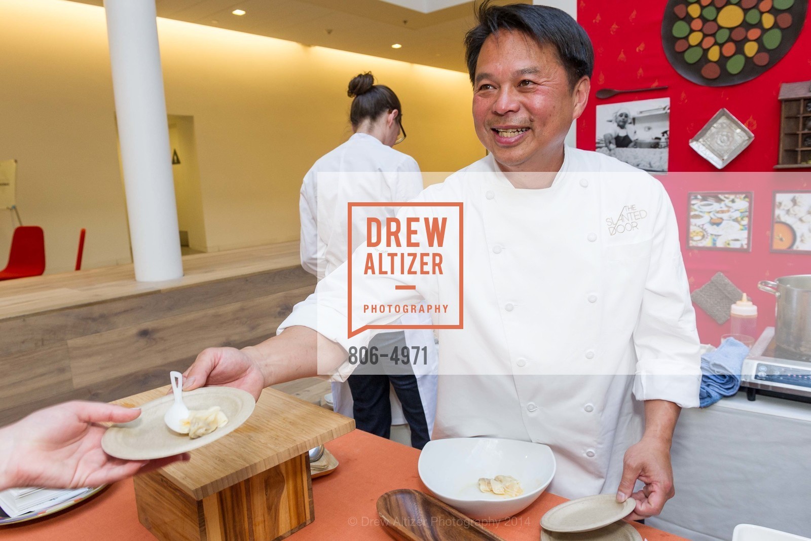 Charles Phan, LA COCINA'S 2nd Annual Gala, US, May 12th, 2014, Photo #806-4971 Charles Phan, Photo #806-4971