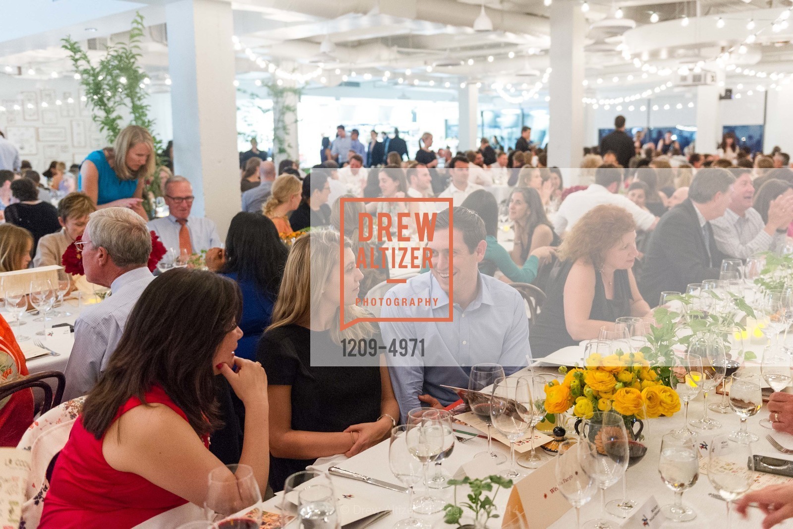 Atmosphere, LA COCINA'S 2nd Annual Gala, US, May 12th, 2014, Photo #1209-4971 Atmosphere, Photo #1209-4971