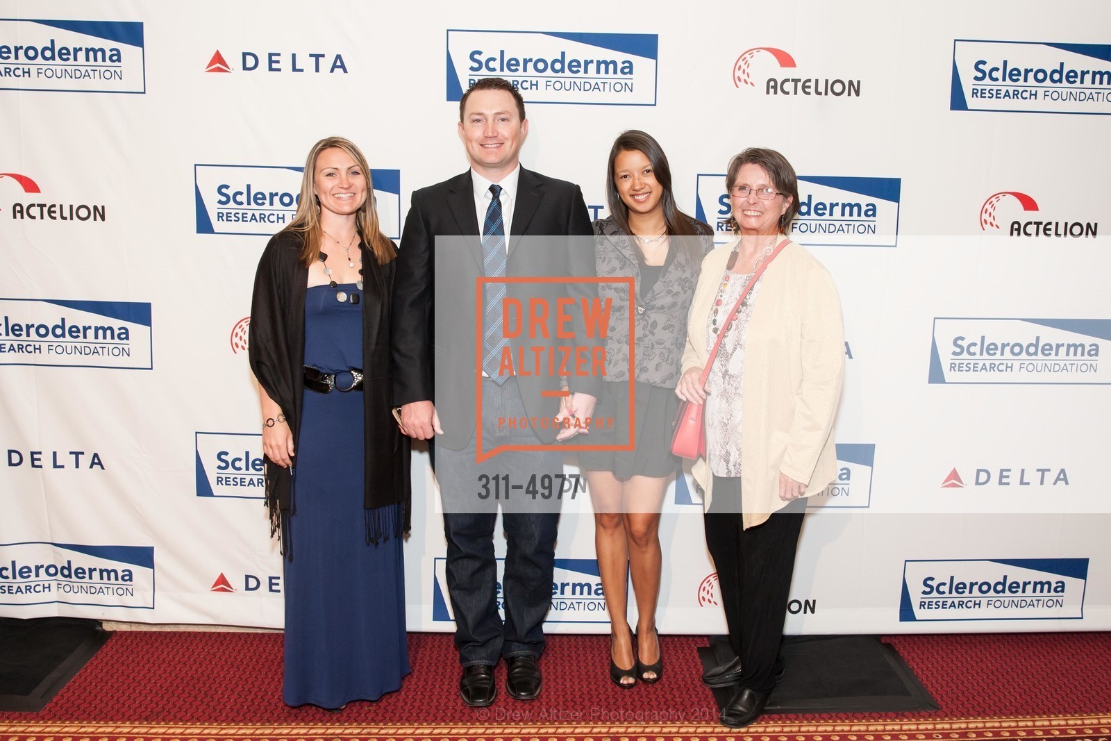 Jennifer Hughes, Jim Hughes, Janaina Hughes, MaryLu Hughes, Cool Comedy - Hot Cuisine: A benefit for the Scleroderma Research Foundation, US, April 23rd, 2014, Photo #311-4977 Jennifer Hughes, Jim Hughes, Janaina Hughes, MaryLu Hughes, Photo #311-4977