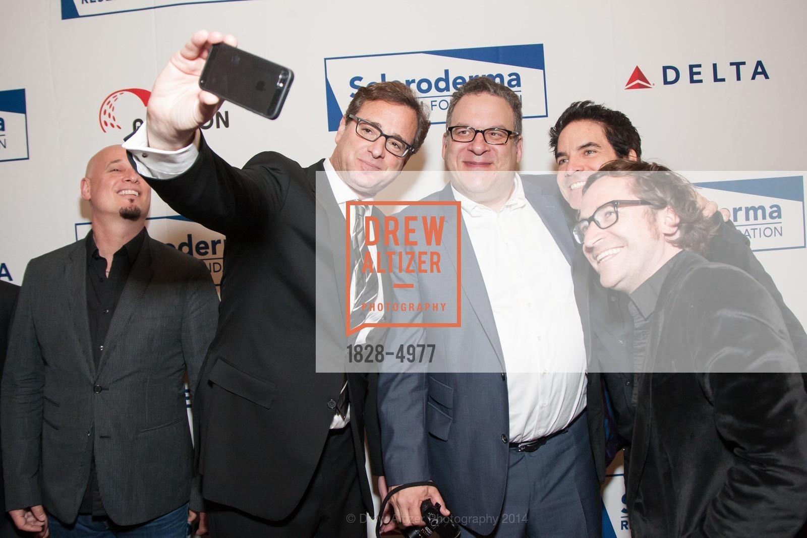 Jimmy Stafford, Bob Saget, Jeff Garlin, Pat Monahan, Jerry Becker, Cool Comedy - Hot Cuisine: A benefit for the Scleroderma Research Foundation, US, April 23rd, 2014, Photo #1828-4977 Jimmy Stafford, Bob Saget, Jeff Garlin, Pat Monahan, Jerry Becker, Photo #1828-4977