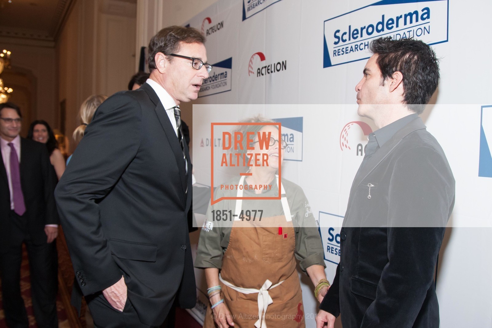 Bob Saget, Susan Feniger, Pat Monahan, Cool Comedy - Hot Cuisine: A benefit for the Scleroderma Research Foundation, US, April 23rd, 2014, Photo #1851-4977 Bob Saget, Susan Feniger, Pat Monahan, Photo #1851-4977