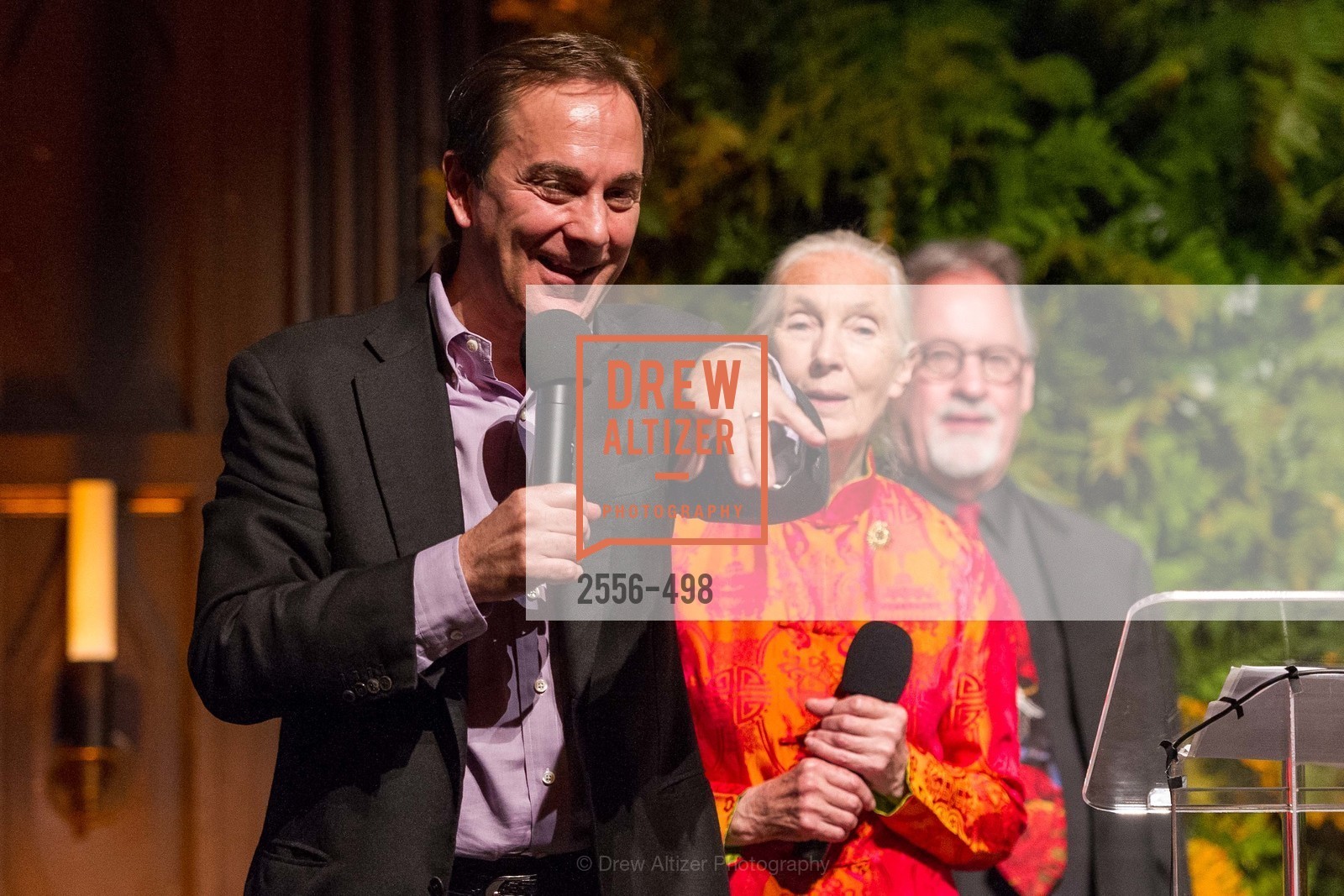 Charlie Knowles, Jane Goodall, Tom Mangelsen, Photo #2556-498