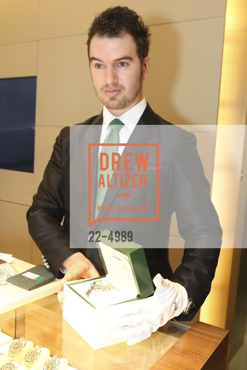Atmosphere, SF MAGAZINE Hosts Reception at TOURNEAU ROLEX BOUTIQUE, US, December 5th, 2014, Photo #22-4989 Atmosphere, Photo #22-4989