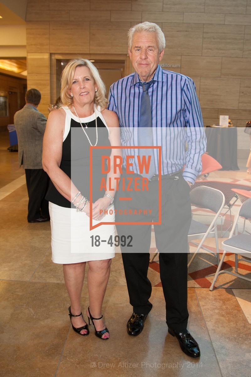 Lynn Hammerschmidt, David Benzer, UCSF PARTNERS IN CARE Presents Community, Conversations & Cocktails, US, May 13th, 2014, Photo #18-4992 Lynn Hammerschmidt, David Benzer, Photo #18-4992
