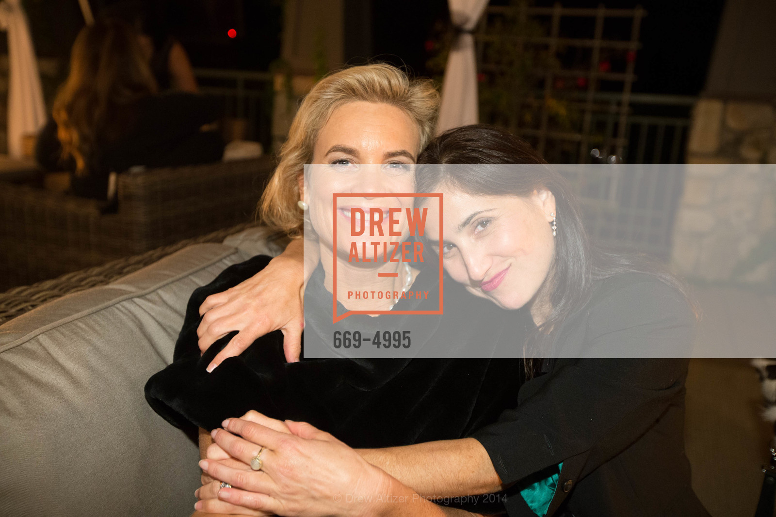 Nellie Draganic, Zem Joaquin, HOOMAN'S 40th Birthday at Bay Club Stone Tree, US, November 9th, 2014, Photo #669-4995 Nellie Draganic, Zem Joaquin, Photo #669-4995