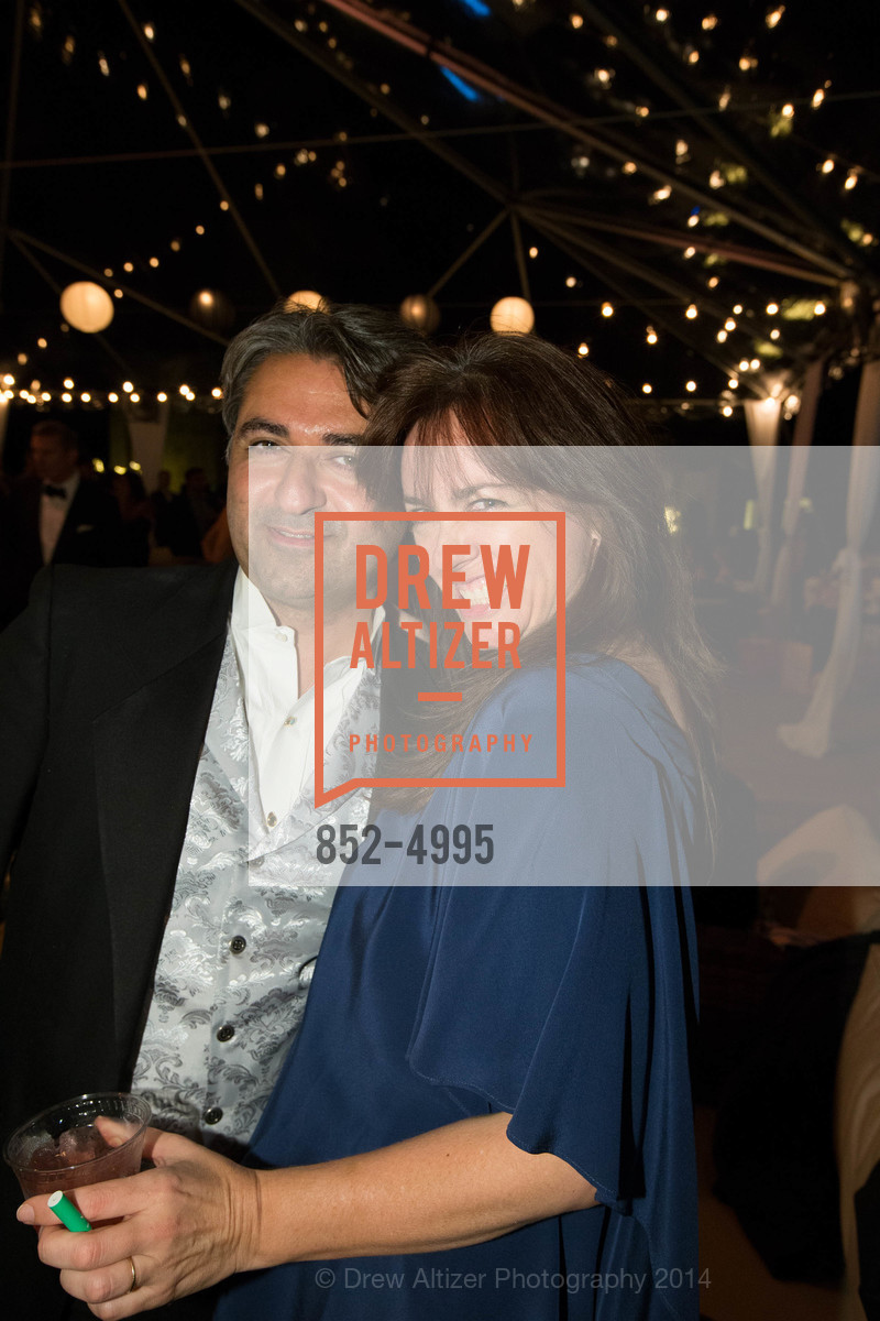 Hooman Khalili, Sarah Clark, HOOMAN'S 40th Birthday at Bay Club Stone Tree, US, November 9th, 2014, Photo #852-4995 Hooman Khalili, Sarah Clark, Photo #852-4995