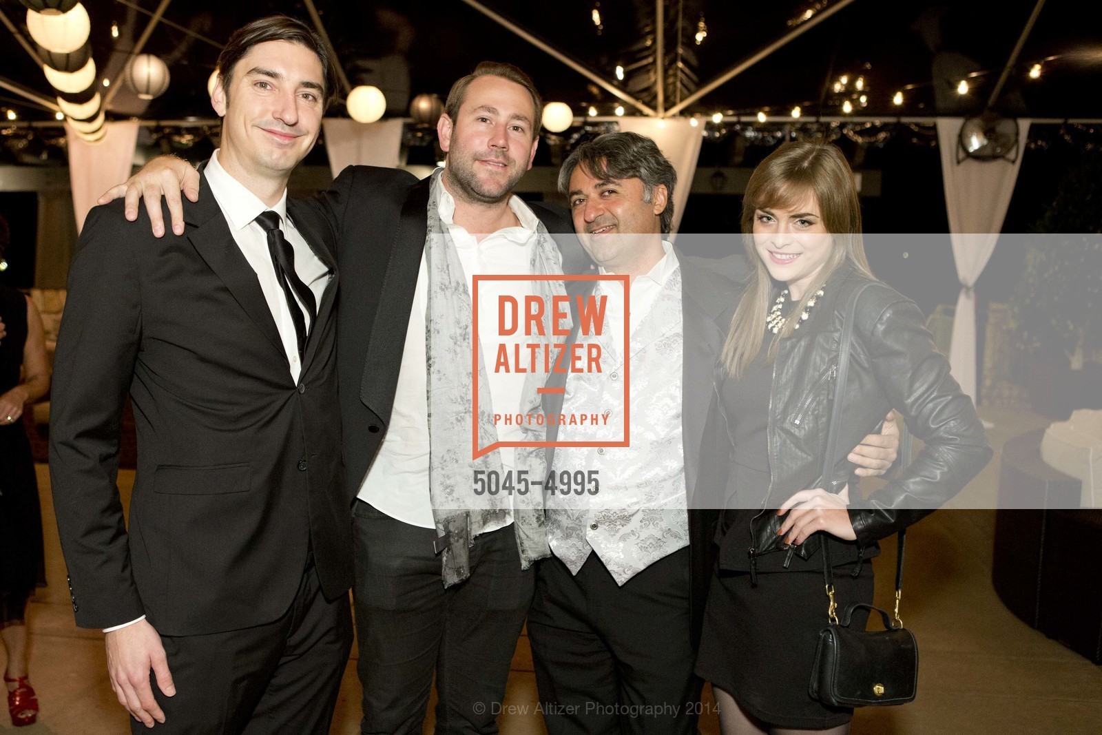 Doug Dalton, Clint Miller, Hooman Khalili, Isabelle, HOOMAN'S 40th Birthday at Bay Club Stone Tree, US, November 9th, 2014, Photo #5045-4995 Doug Dalton, Clint Miller, Hooman Khalili, Isabelle, Photo #5045-4995