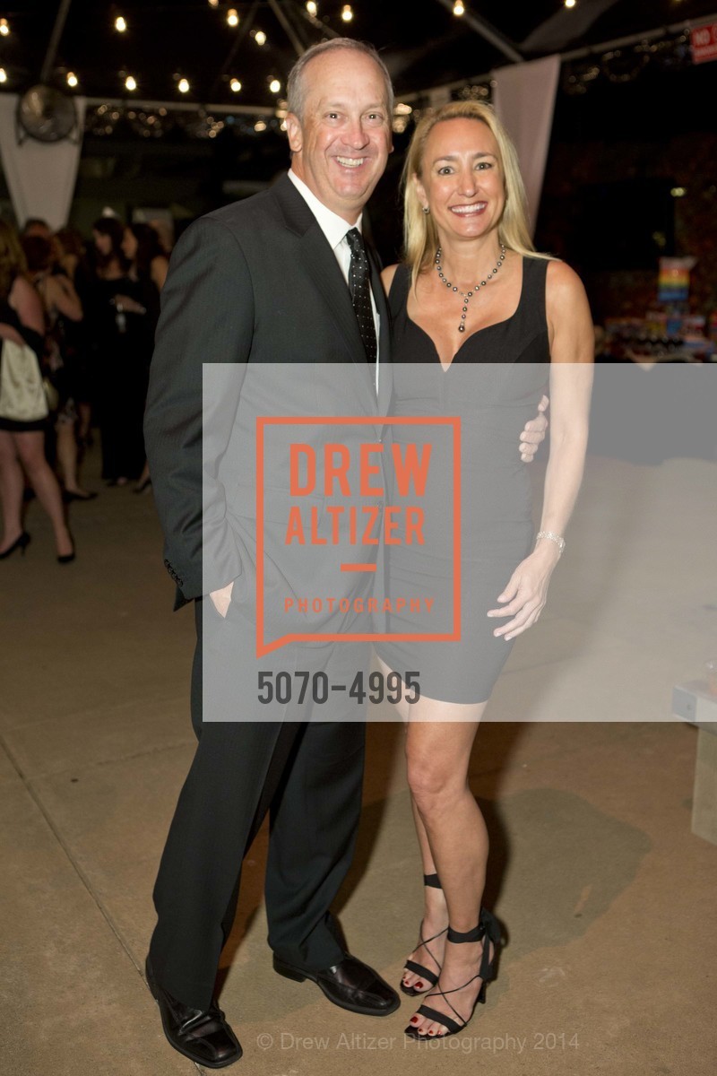 Doug Harville, Laura Rose, HOOMAN'S 40th Birthday at Bay Club Stone Tree, US, November 9th, 2014, Photo #5070-4995 Doug Harville, Laura Rose, Photo #5070-4995