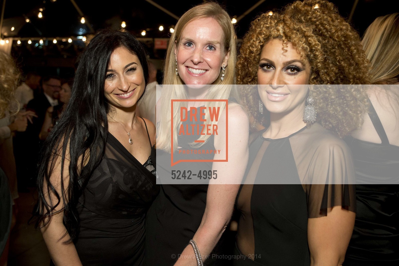 Leila Rose, Courtney McBain, Asal, HOOMAN'S 40th Birthday at Bay Club Stone Tree, US, November 9th, 2014, Photo #5242-4995 Leila Rose, Courtney McBain, Asal, Photo #5242-4995
