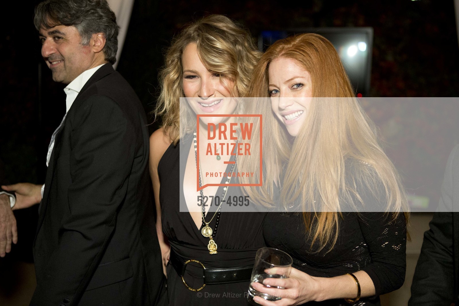 Svetlana Kolesnikova, Lauren Ramsay, HOOMAN'S 40th Birthday at Bay Club Stone Tree, US, November 9th, 2014, Photo #5270-4995 Svetlana Kolesnikova, Lauren Ramsay, Photo #5270-4995