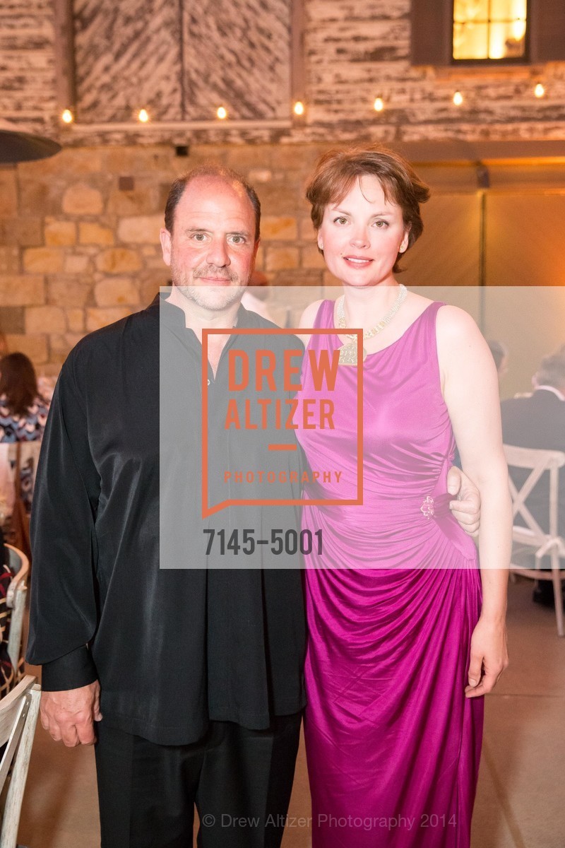 Barrett Wissman, Nina Kotova, FESTIVAL DEL SOLE Dinner at HALL ST. HELENA, US, July 18th, 2014, Photo #7145-5001 Barrett Wissman, Nina Kotova, Photo #7145-5001