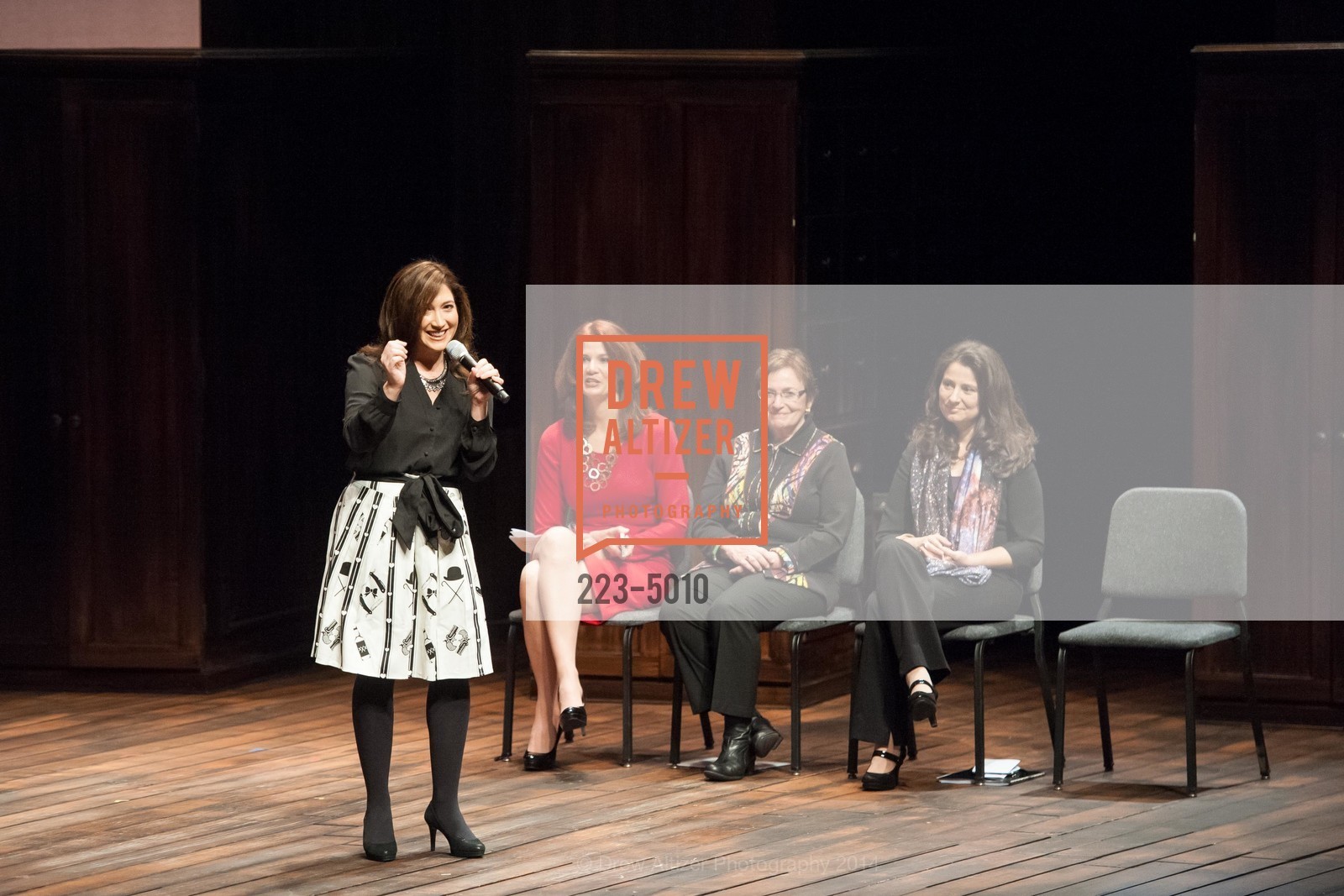 Randi Zuckerberg, Jenny Dearborn, Ann Bowers, Natalie Batalha, THEATREWORKS Leading Ladies, US, February 8th, 2014, Photo #223-5010 Randi Zuckerberg, Jenny Dearborn, Ann Bowers, Natalie Batalha, Photo #223-5010