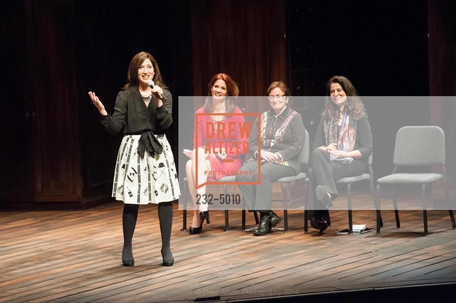 Randi Zuckerberg, Jenny Dearborn, Ann Bowers, Natalie Batalha, THEATREWORKS Leading Ladies, US, February 8th, 2014, Photo #232-5010 Randi Zuckerberg, Jenny Dearborn, Ann Bowers, Natalie Batalha, Photo #232-5010